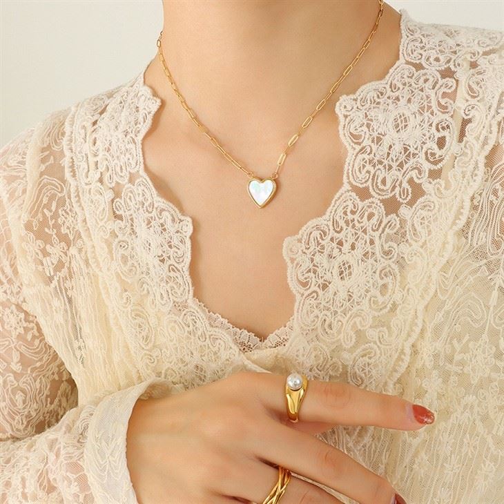 Shell Heart Necklace